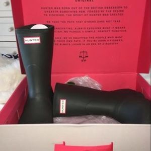 Size 10 Hunter Boots